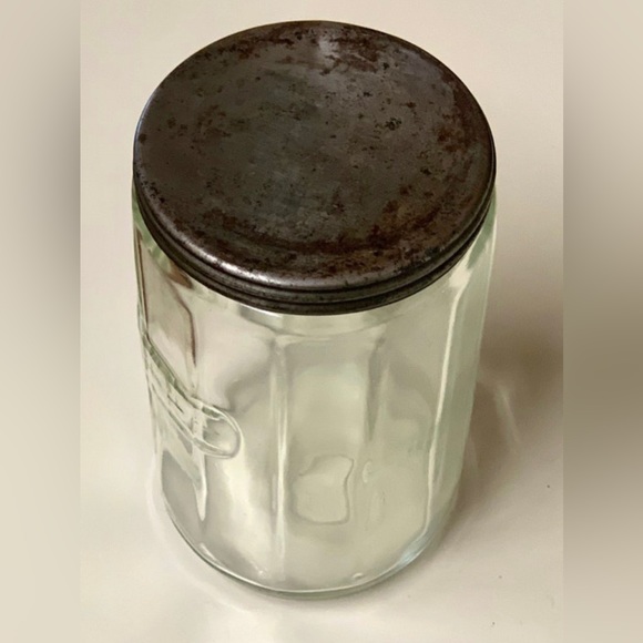 Vintage 1920s Ribbed Metal Lidded 7” Hoosier Glass Antique Coffee Jar - Picture 3 of 10